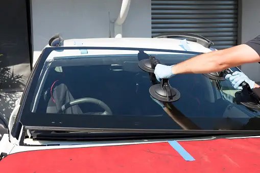 Auto Glass Repair Lawndale CA - Get Quality Windshield Repair and Replacement with Redondo Beach Car Glass Express
